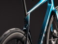 Bicykel Cube Agree C:62 Race chromeblue 2027