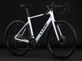 Bicykel Cube Attain Race glacier 2027