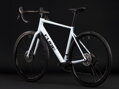 Bicykel Cube Attain Race glacier 2027
