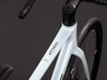 Bicykel Cube Attain Race glacier 2027