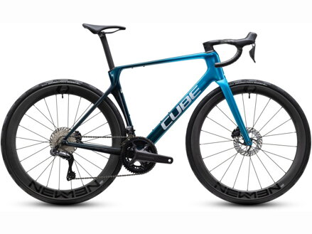 Bicykel Cube Agree C:62 Race chromeblue 2027