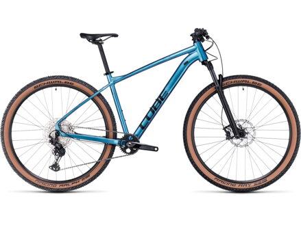 Bicykel Cube Reaction Pro switchblue-black 2023