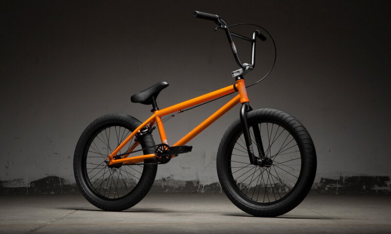 Bicykel Kink Launch mate cali poppy 2019